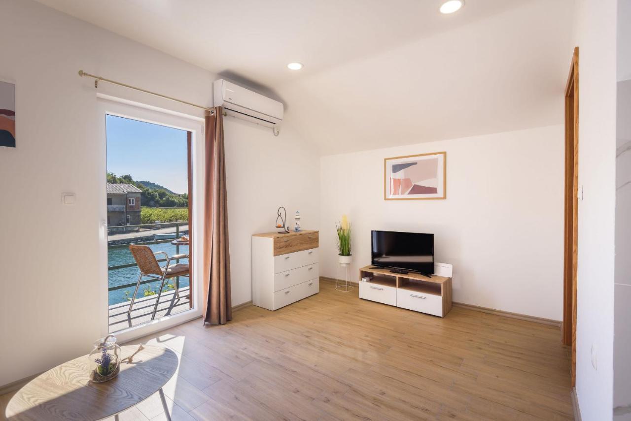 Bonaca Apartment Rogotin Exterior photo